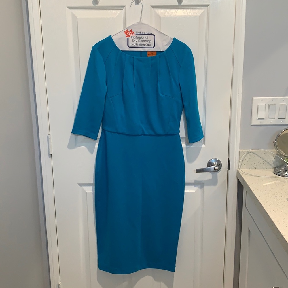 Beautiful Blue dress, knee length, comfortable